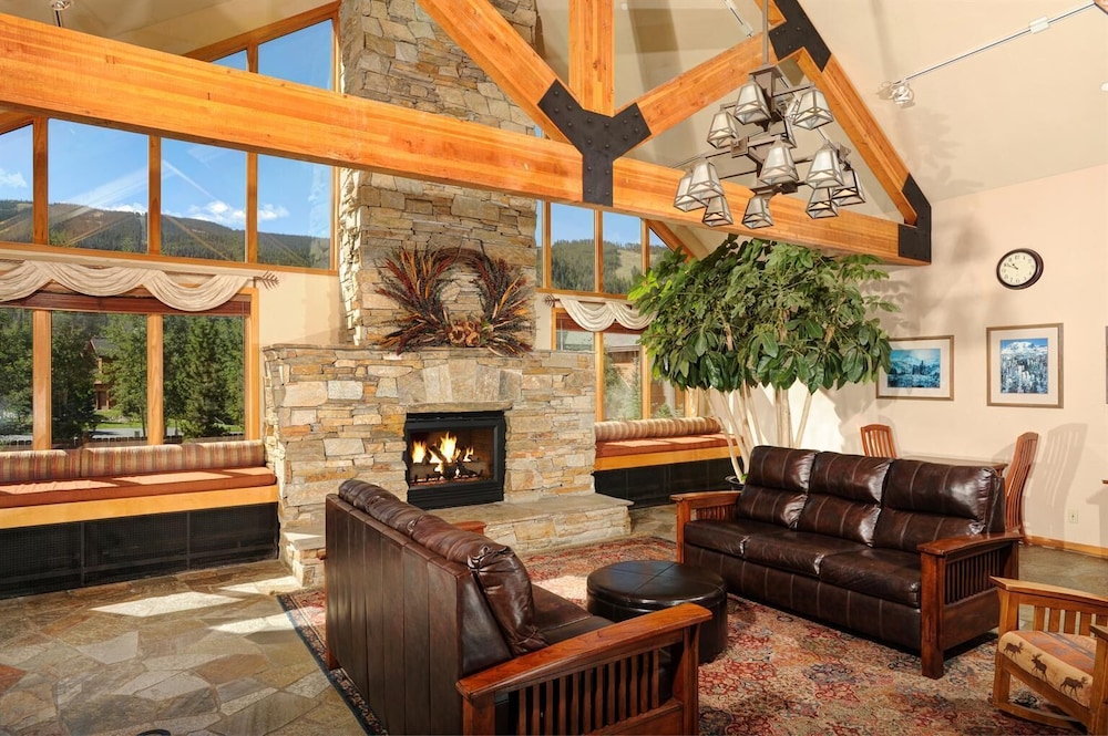 Gateway Mountain Lodge 49/75