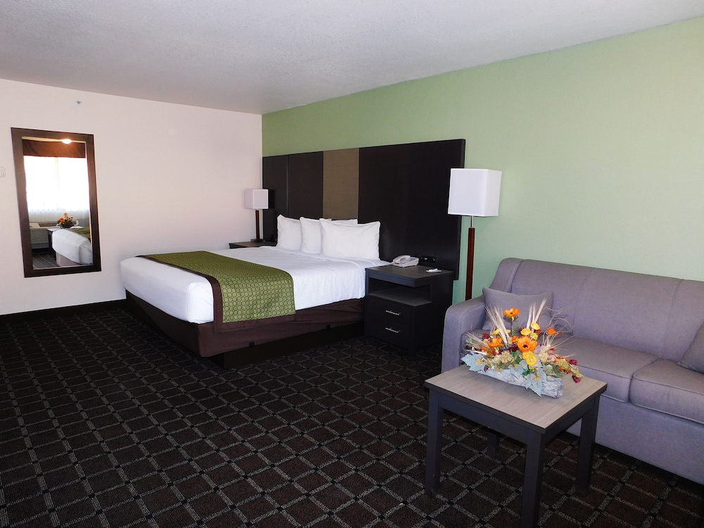 Travelodge by Wyndham Angels Camp CA 19/35