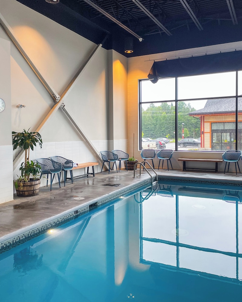 Microtel Inn & Suites by Wyndham Mont Tremblant 22/50