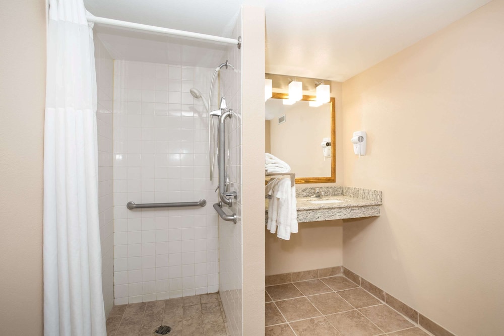 Americinn By Wyndham Sioux City 37/37