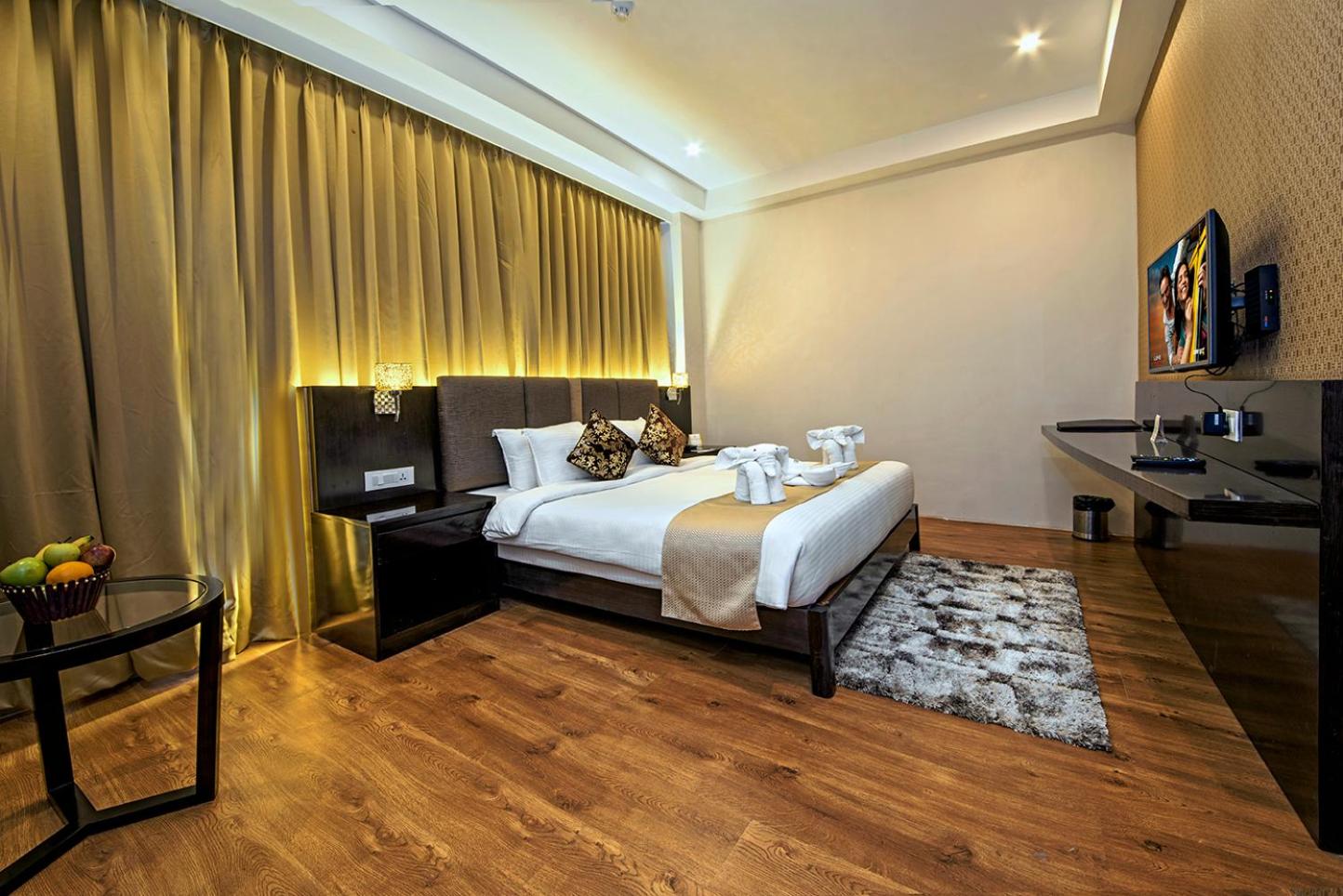 Hazel Suite