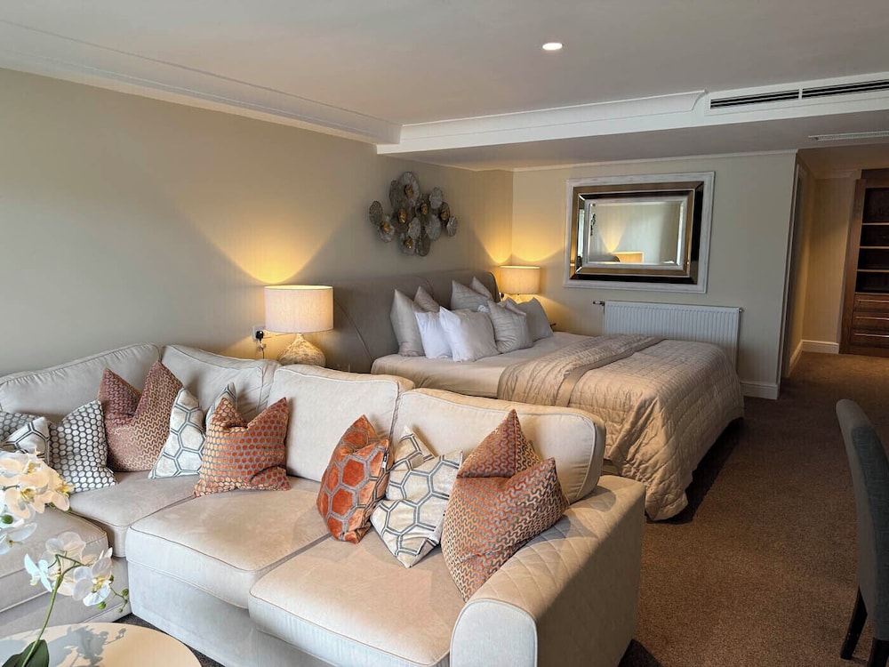 Junior Suite, King Bed, Adult Only, Hot Tub، Beech Hill Hotel Spa 2/2