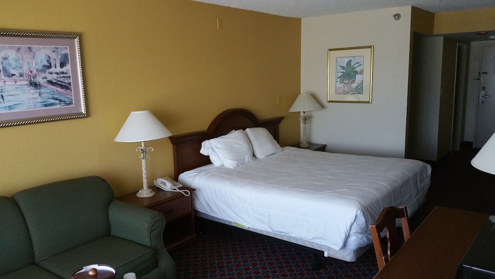 Imperial Swan Hotel Suites 15/38