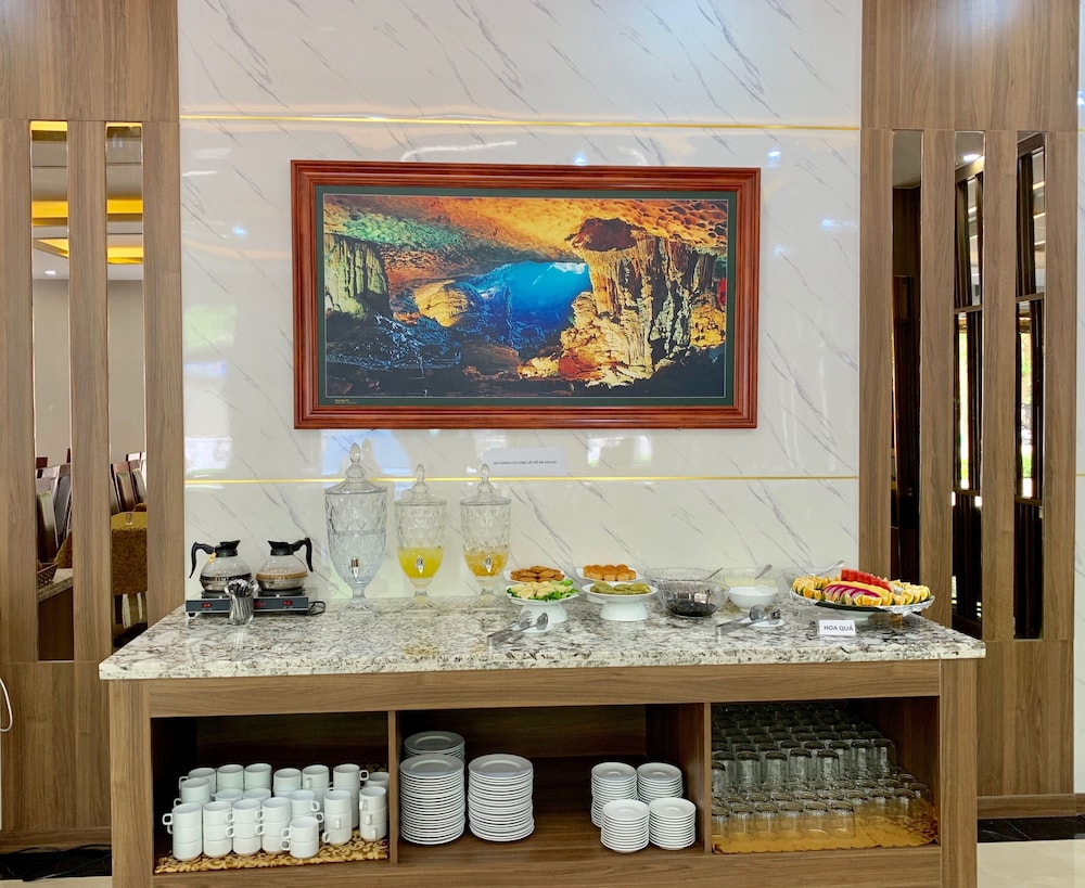 Hotel Emma 11/50