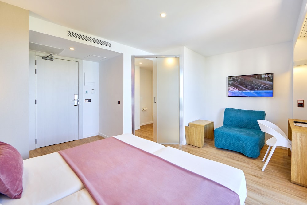 Mediterranean Bay Adults Only 9/49