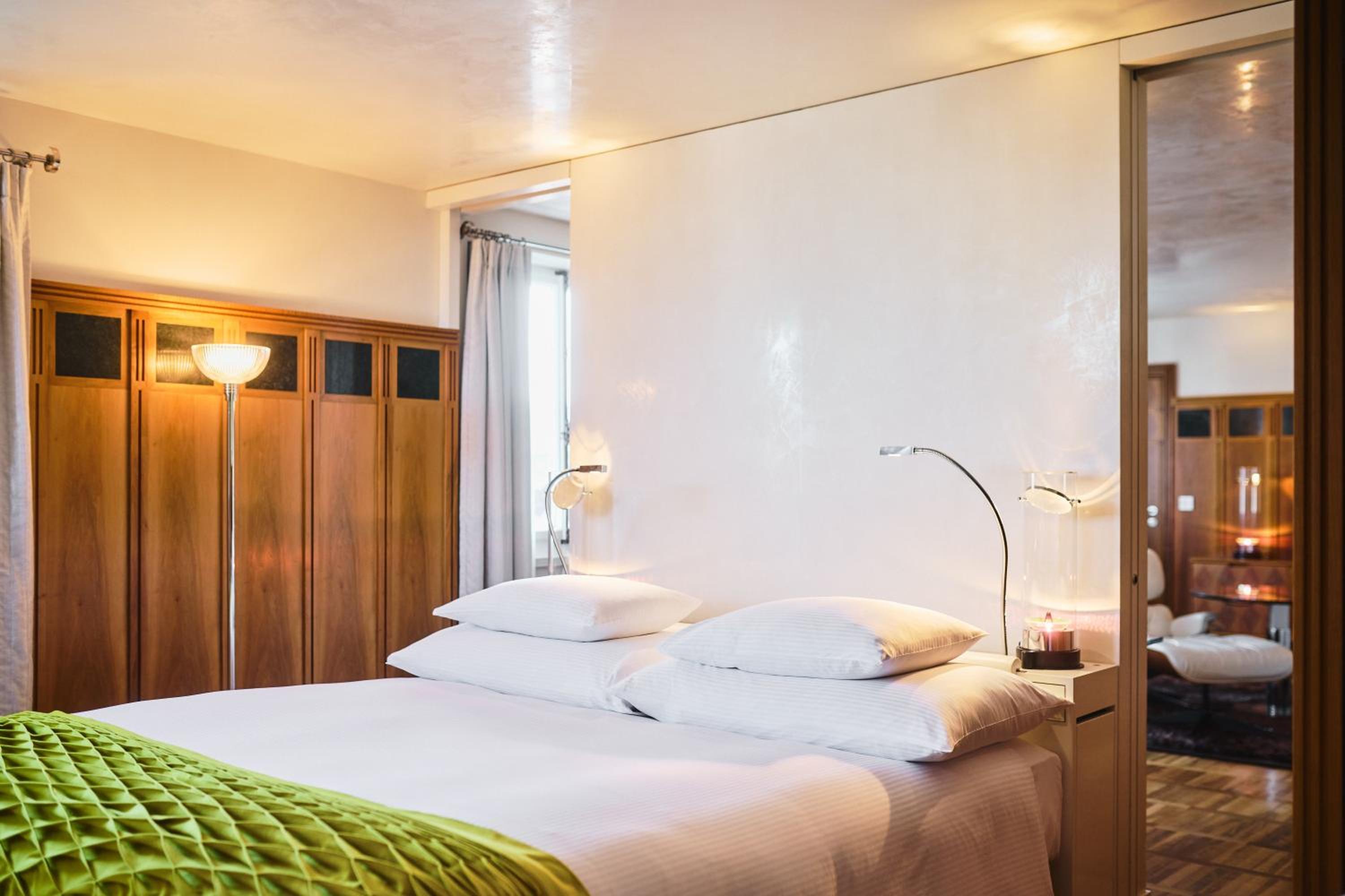 Design, Suite, Queen Bed