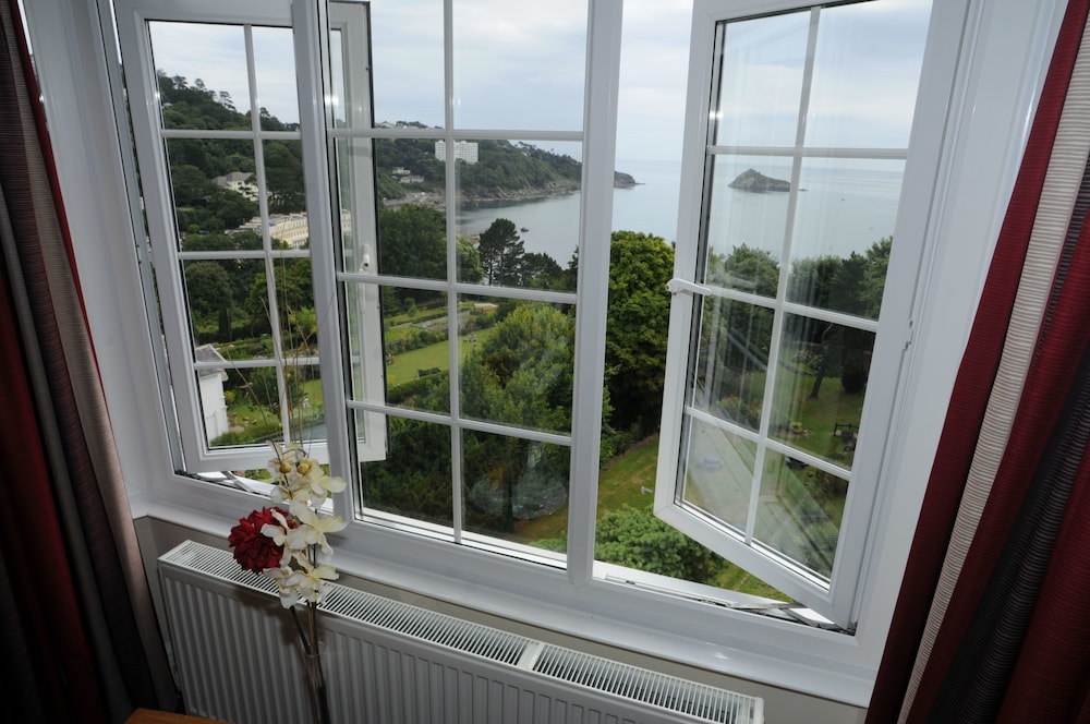 The Headland Hotel & Spa 2/71