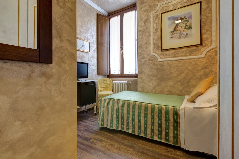 Residenza In Farnese 39/50