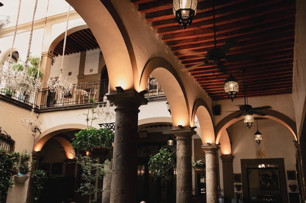 Casa Pedro Loza 3/43