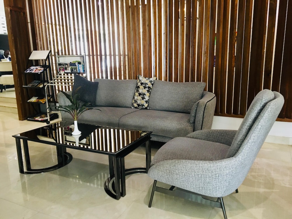 Summerset Continental Hotel Maitama 40/52