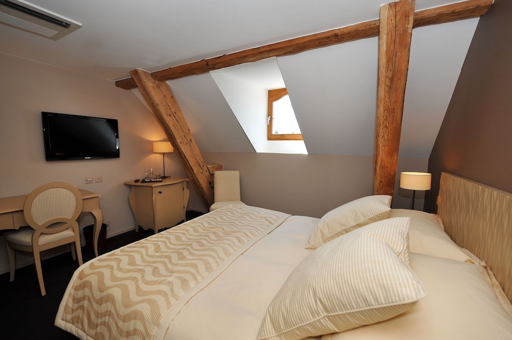 Hostellerie Le Petit Manoir 20/54