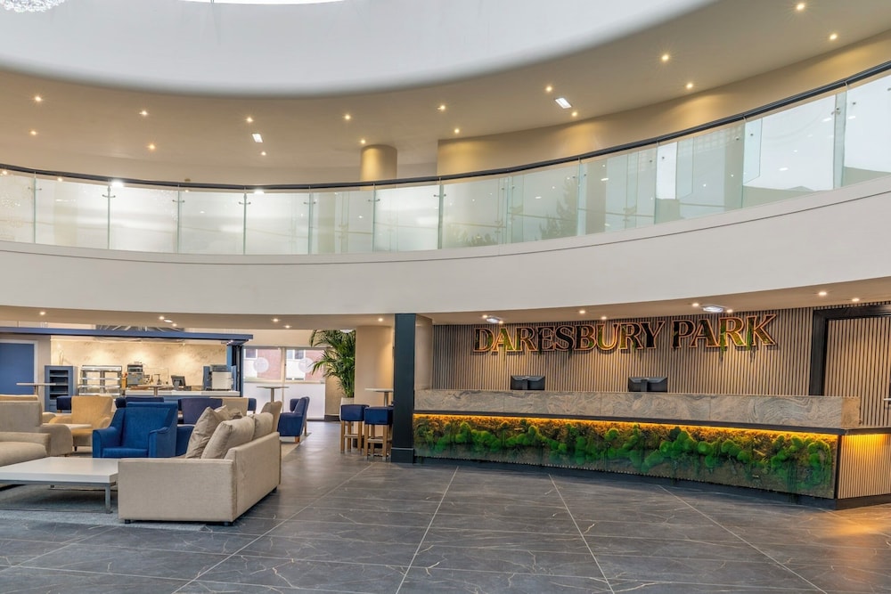 Daresbury Park Hotel 9/50
