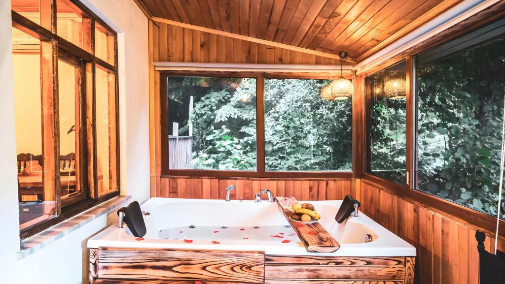 بنغل، Karaaslan Kamping Otel 2/4