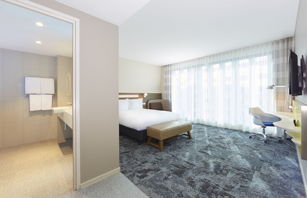 Holiday Inn Express Brisbane Central 17/53
