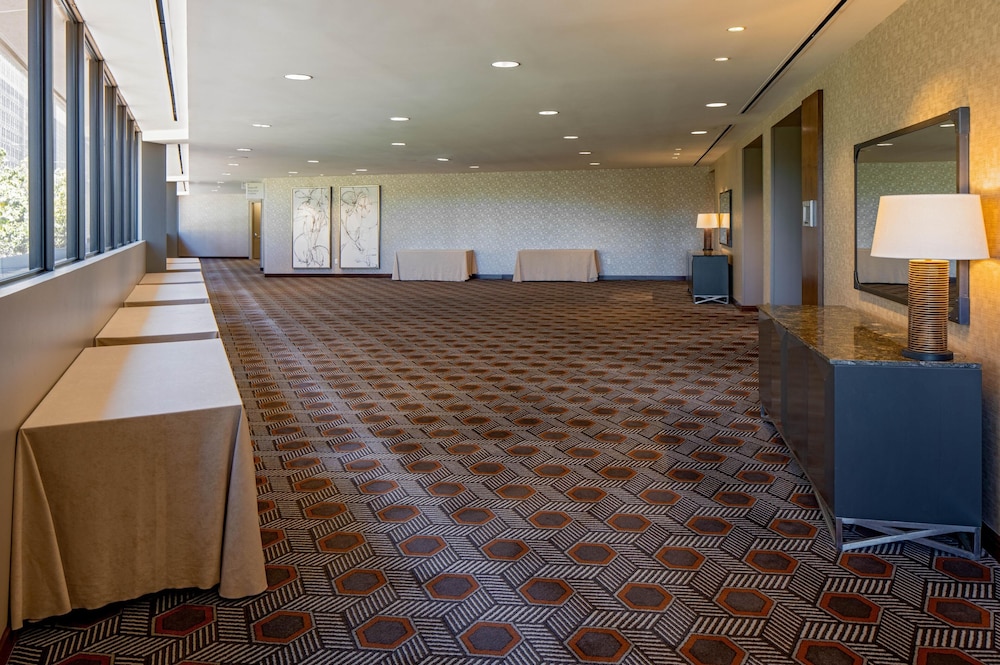 Hyatt Regency San Francisco 10/80