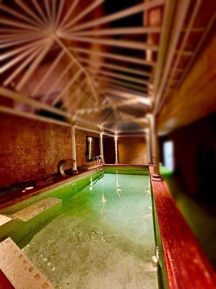 Le Convivial Luxury Suites & Spa 22/45