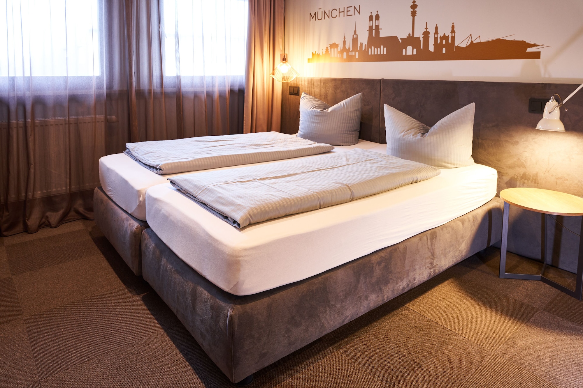 COMFORT, DOUBLE BED