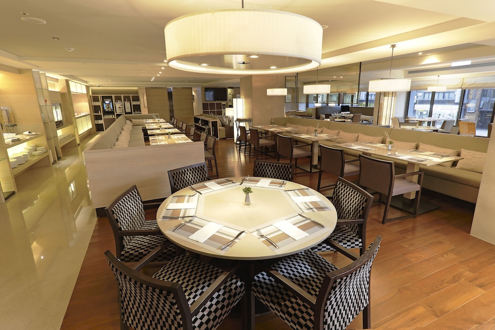 Hotel Cozzi Zhongxiao 35/46