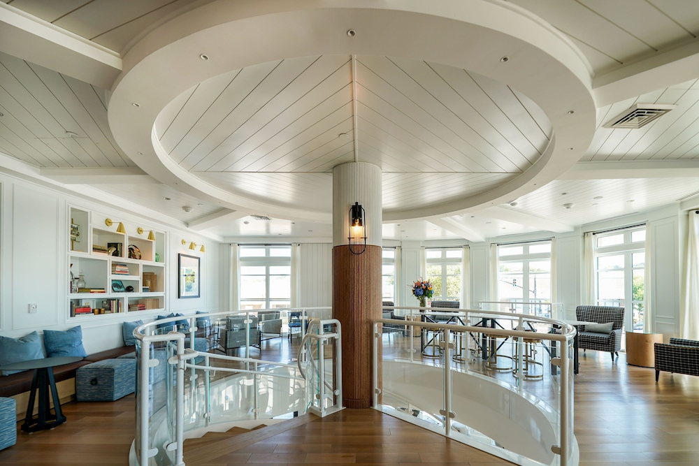 The Brenton Hotel 30/40