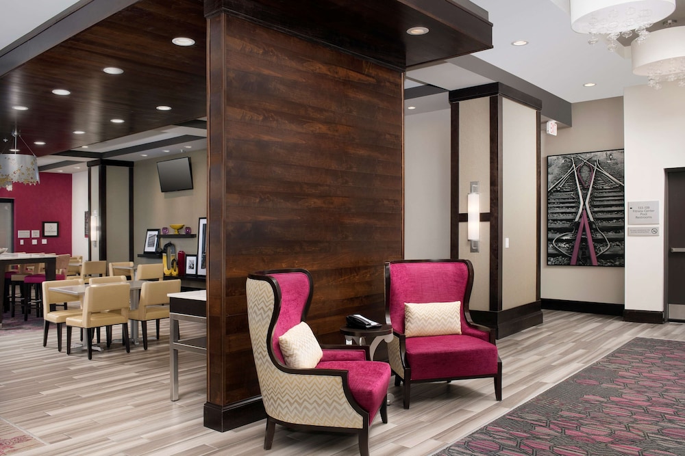 Hampton Inn Huntsville/Village Of Providence Al 45/47