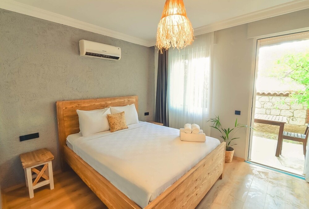 Gerence Otel 34/50