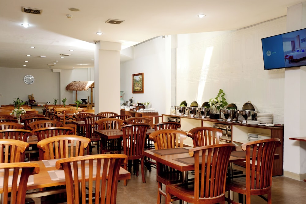 Hotel Dafam Rio Bandung 50/59