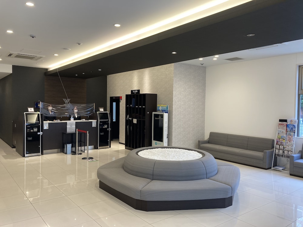 Y S Hotel Shin-Osaka 40/48