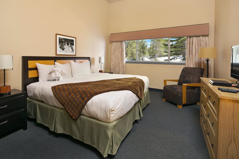 Mammoth Mountain Inn 32/78