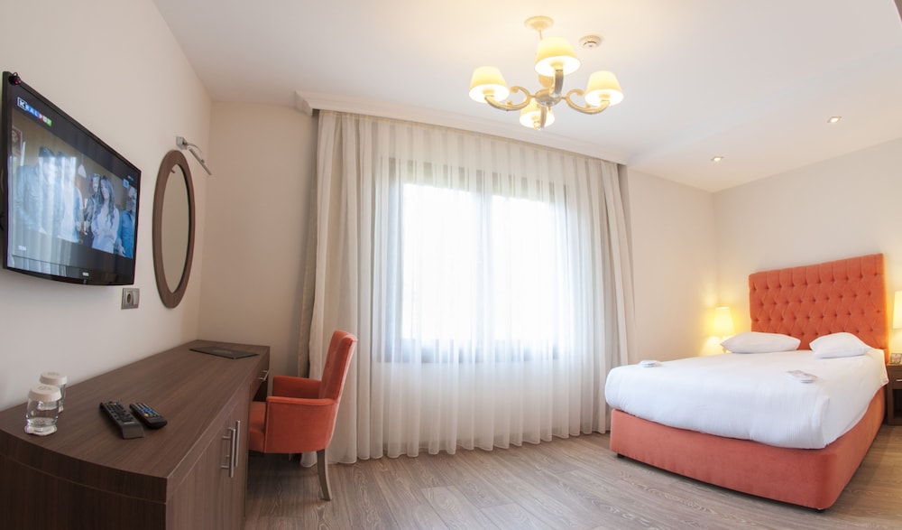 Motali Life Hotel 15/50