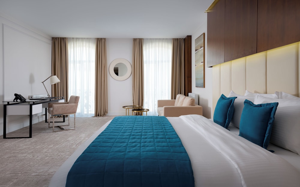 Mercure Tashkent 18/43