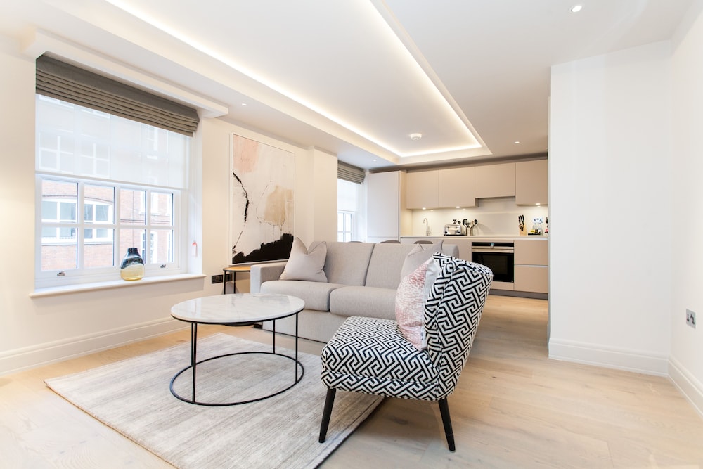 Hope House Residences by Aeria Apartments 32/50