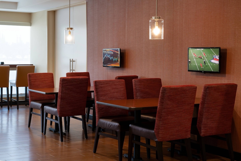 TownePlace Suites by Marriott Fresno Clovis 32/39