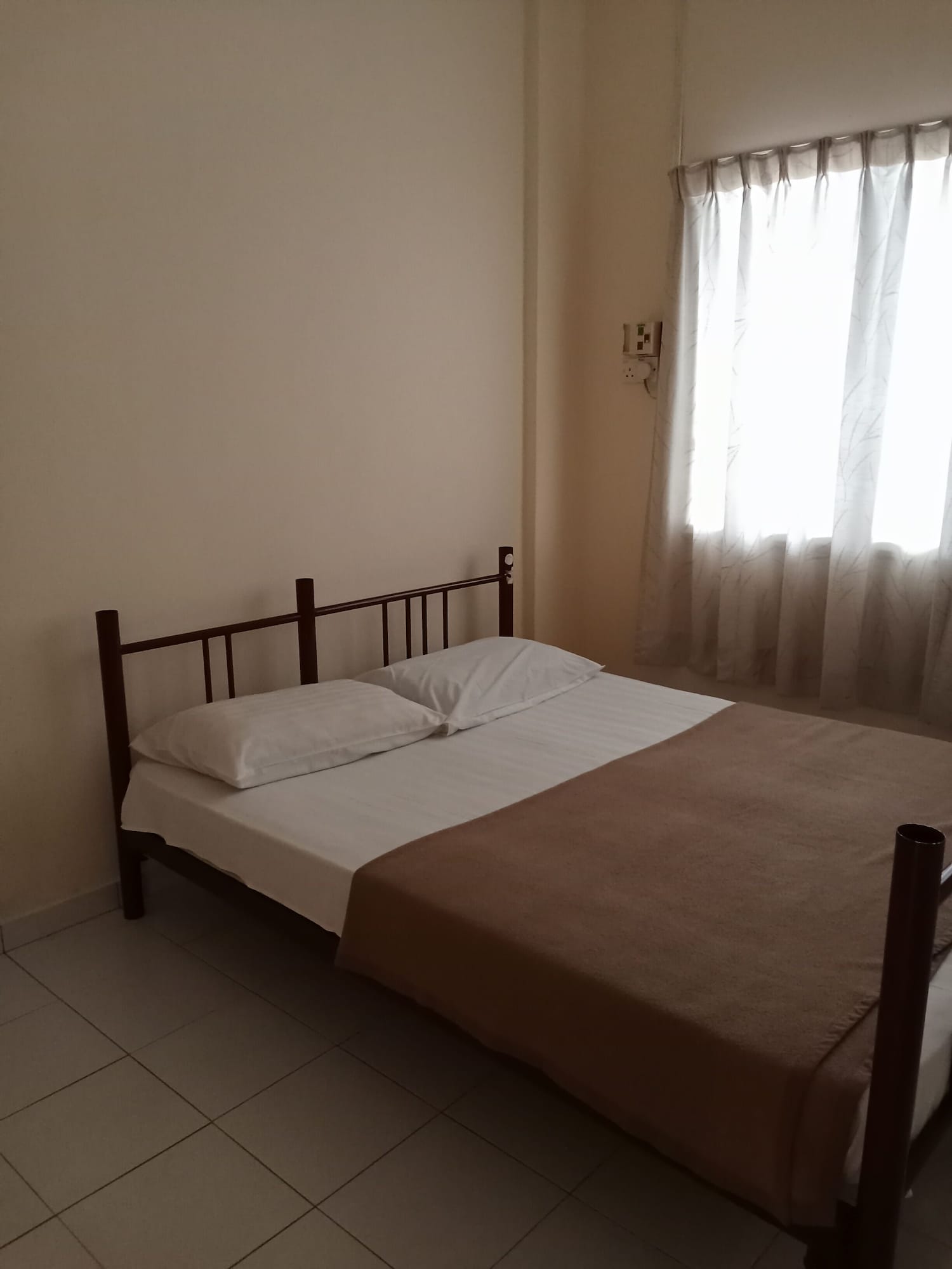 2 BEDROOMS, APARTMENT, SEA VIEW