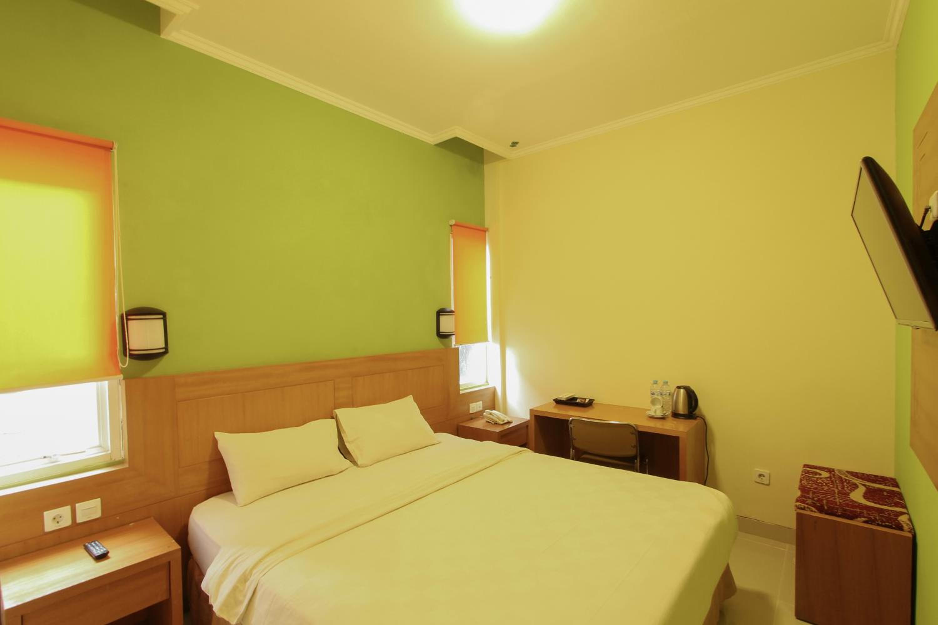 Maleosan Inn manado 9/28