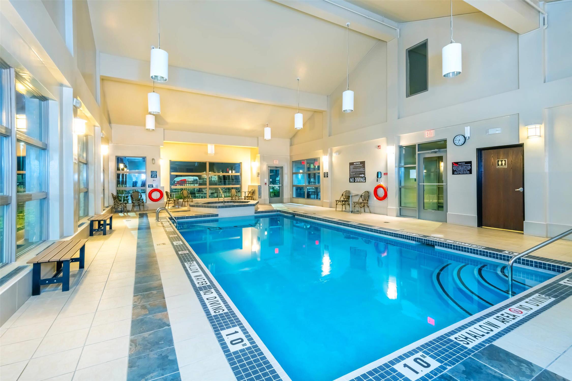 Quality Inn and Suites Petawawa 9/28