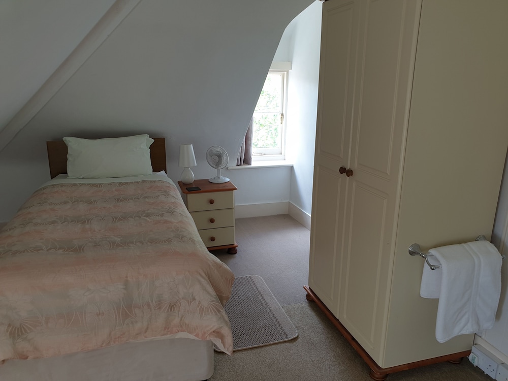 The Wycliffe Guest House 21/70