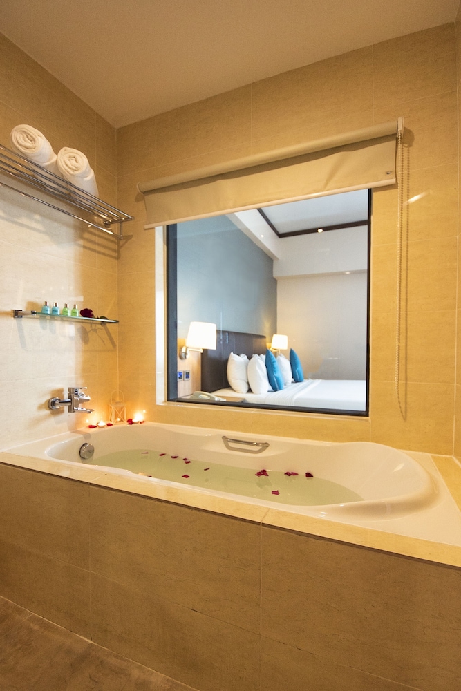 Kinta Riverfront Hotel And Suites 63/63
