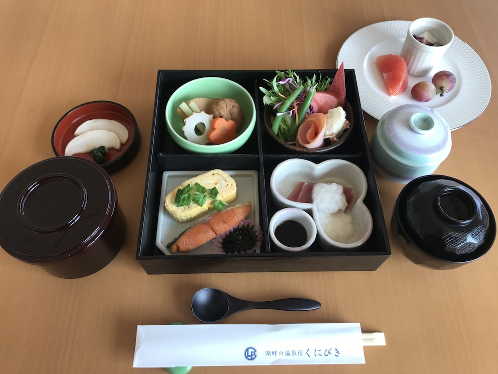 Lakeside Hot-Spring Hotel Kunibiki 13/34