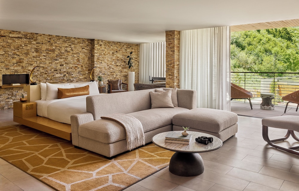 The Lodge at Blue Sky Auberge Resorts Collection 51/67