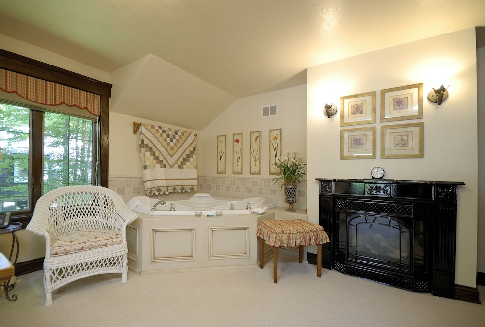 The Roost Bed and Breakfast 15/40