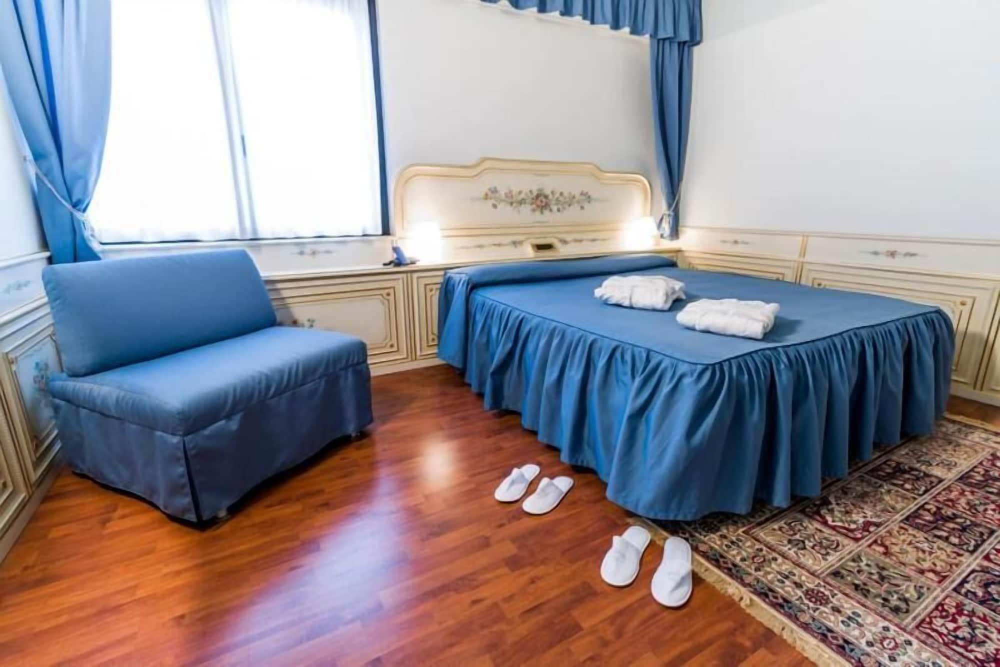 Hotel Melas 13/50