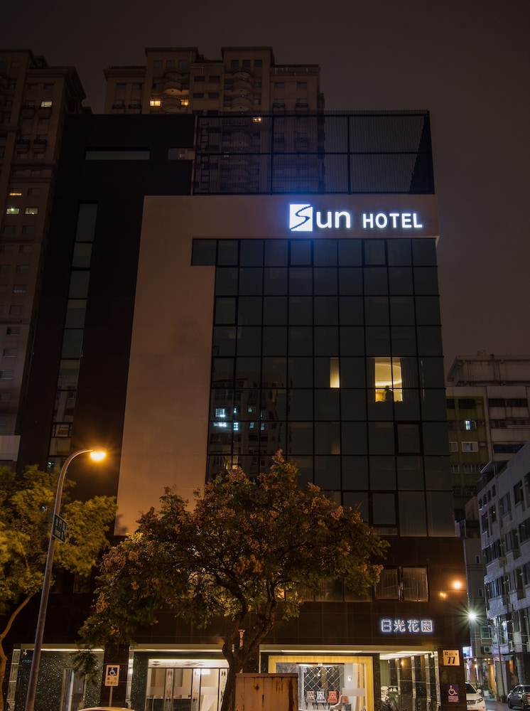 Sun Hotel photo1