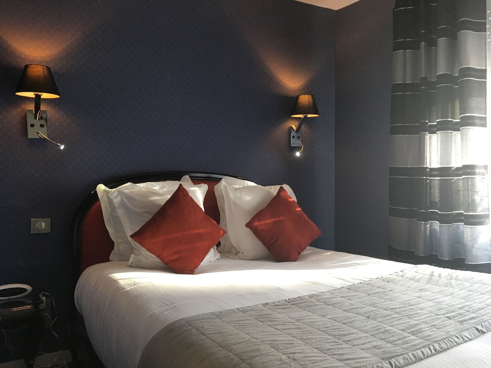 Henry Ii Hotel 43/59