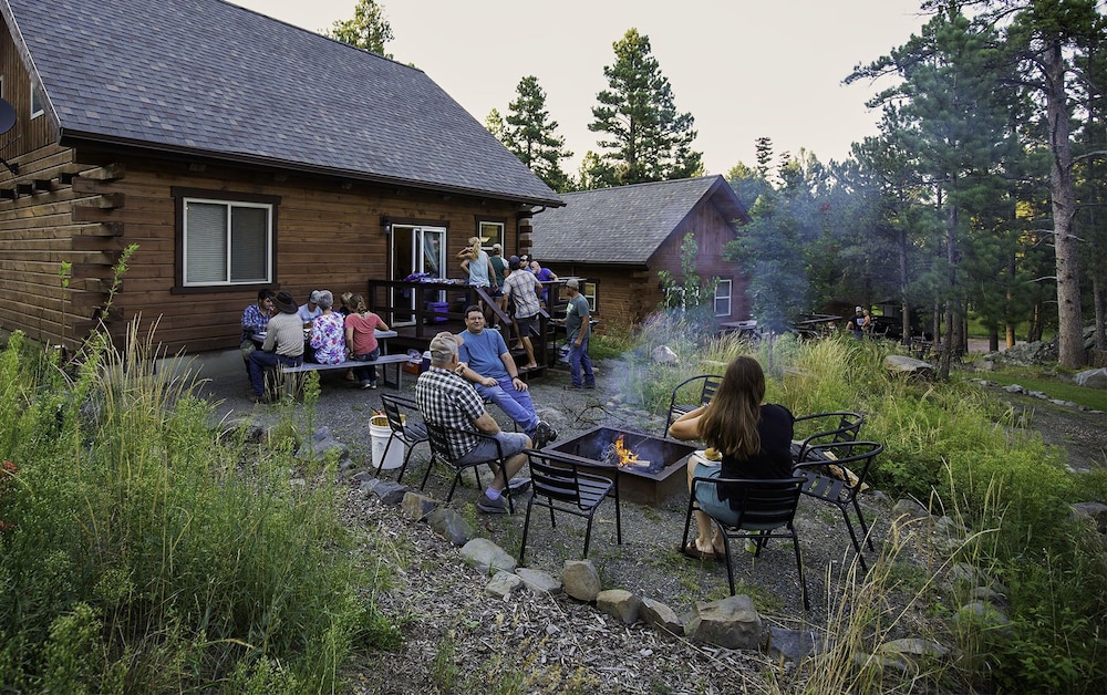 Freedom Ridge Cabins 47/54