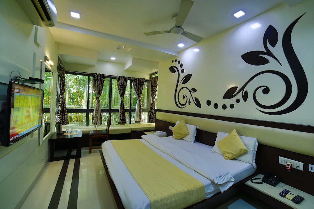 Hotel Shiv Villa 12/45
