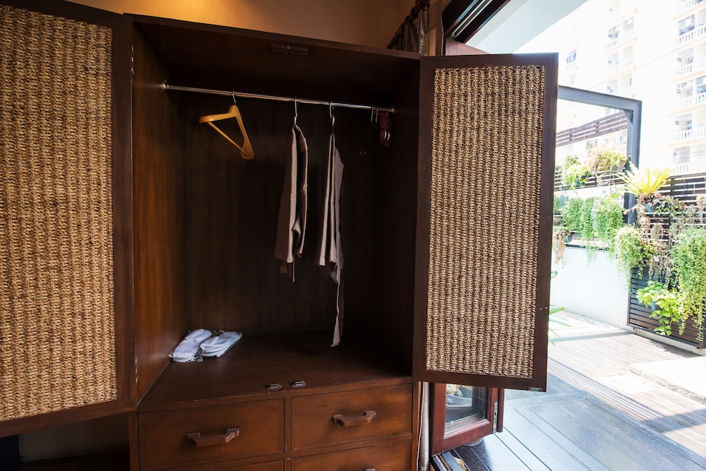 Yotaka Boutique Hotel Bangkok 54/74