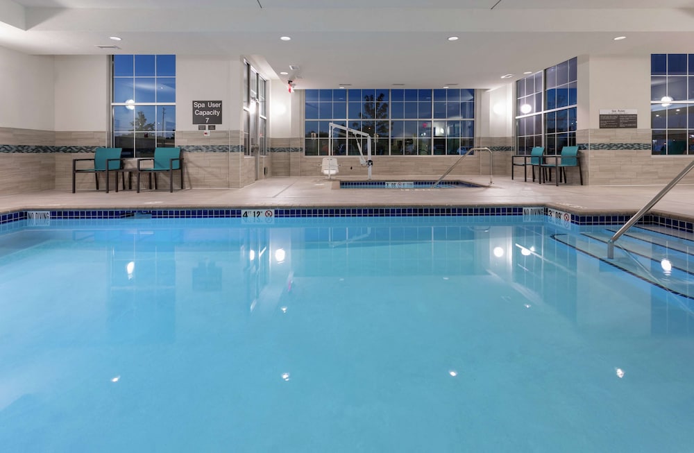 Hilton Garden Inn St. Cloud, MN 5/34