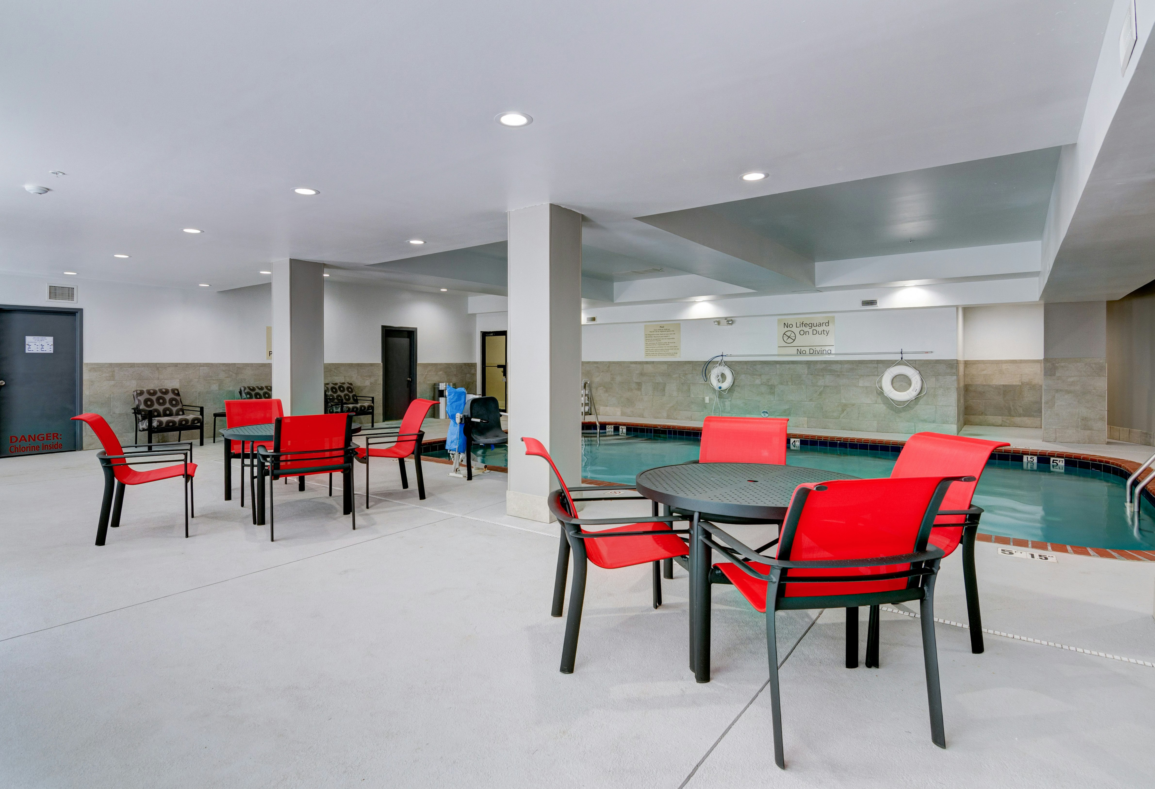 Hampton Inn Salem 47/59