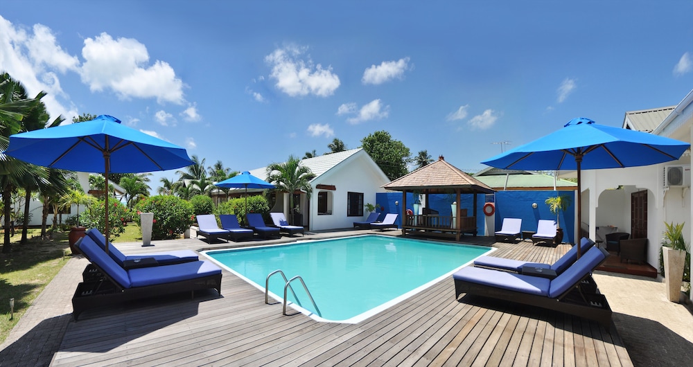 Villas De Mer Hotel 13/71