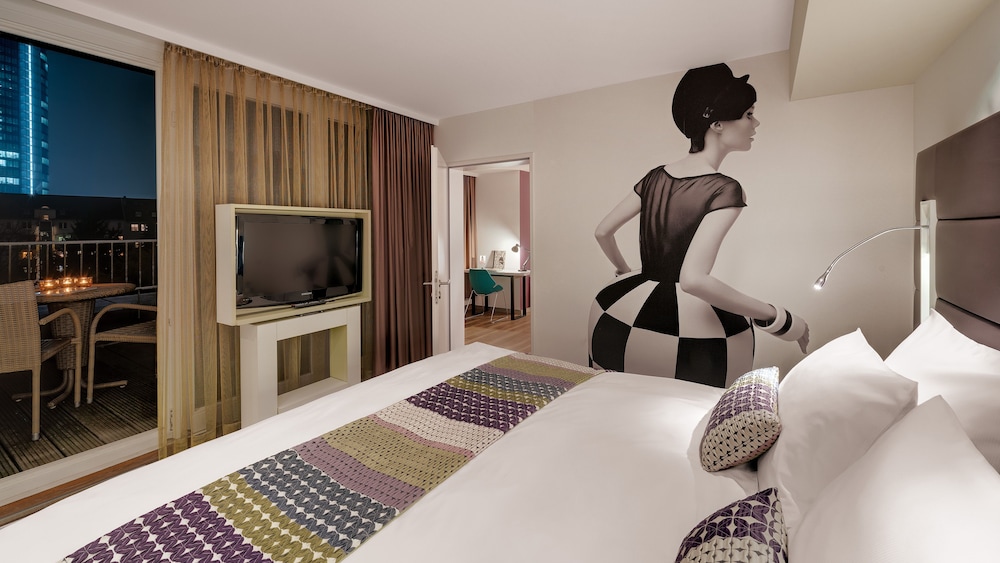 Hotel Indigo Duesseldorf Victoriaplatz 28/70